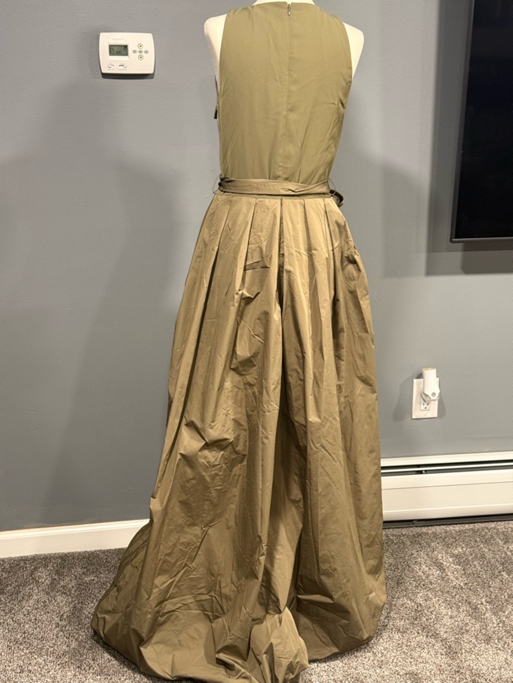 Ralph Lauren Olive Maxi Dress with Tie Waist - Picture 2 of 14